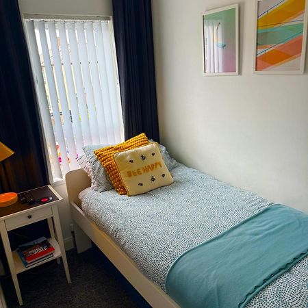 Stay-K-Belfast Cosy Entire House 10 Mins From City Centre Екстер'єр фото